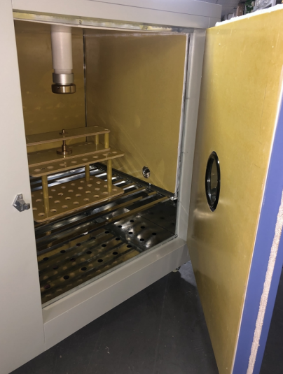 国家能源互联网研究院向我司采购定制高低温耐压试验箱